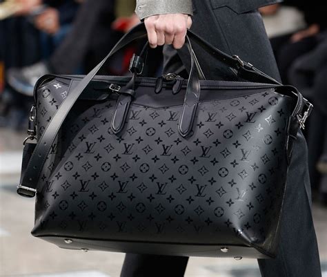 louis vuitton fall winter 2016 bags|Louis Vuitton weekend bag men's.